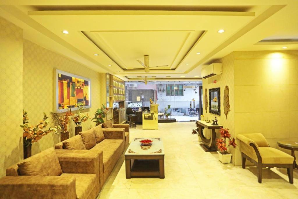 Hotel Urban Luxury New Delhi Exterior photo